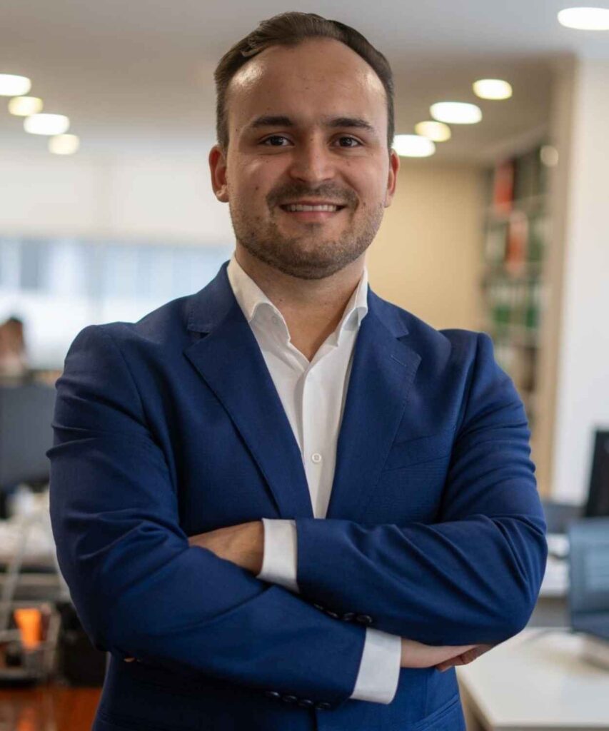 Miguel Teixeira, Consultor da equipa Estrategor, especializado em análise de projetos.