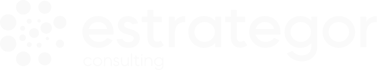 Logo Estrategor - Branco